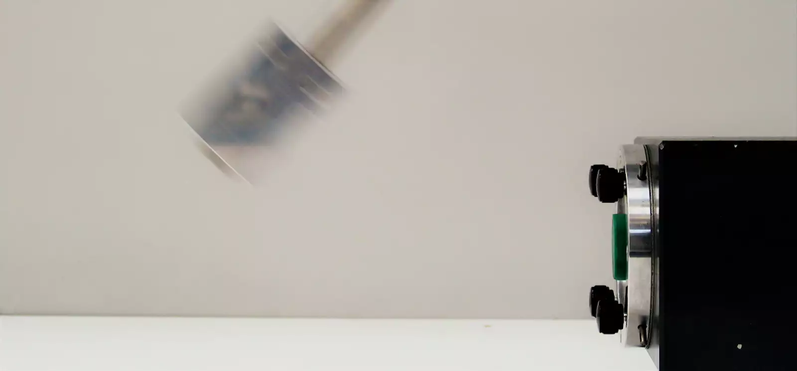 rebound tester: レジリエンス検査機器：スレッジハンマー落下の詳細。