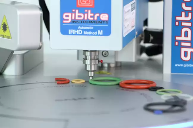 hardness testers laser centring: Irhd hardness tester with laser centering: examples of o-ring testing.