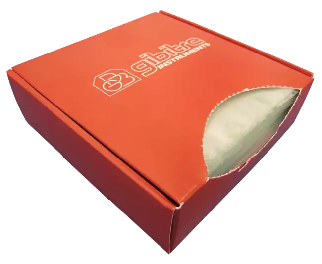 Vedi anche: Box with Mylar sheets for mooney evidence.